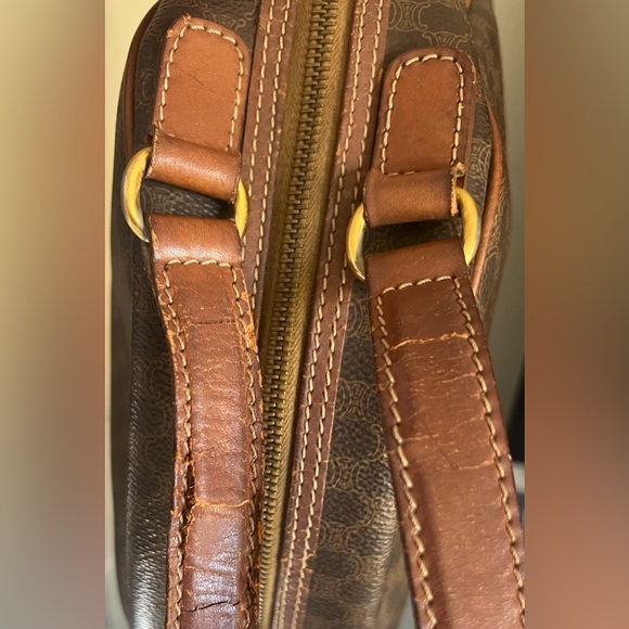 AUTHENTIC VINTAGE CELINE TRIOMPHE MACADAM SATCHEL. - Picture 10 of 16